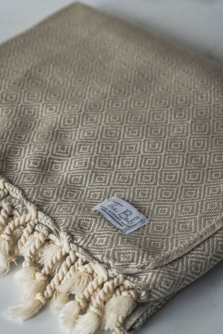 Diamond Turkish Towels – Luxurious Bath or Throw Blanket