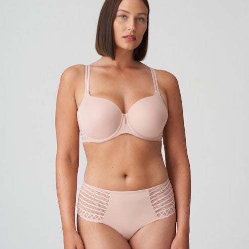 Prima Donna East End brief