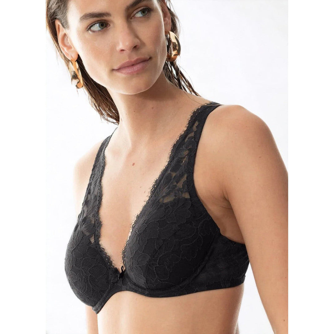 Amazing Smart Plunge Bra | Black