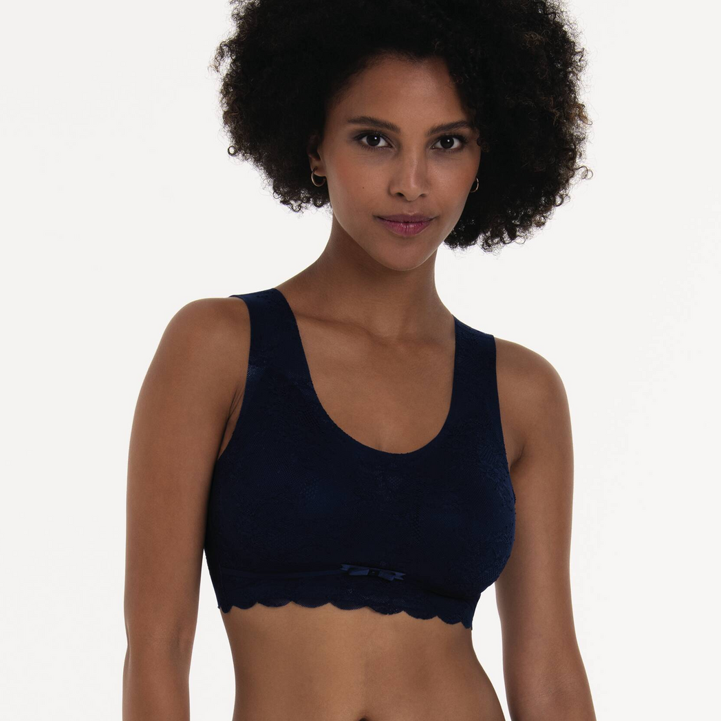 Seamless Wirefree Everyday Smoothing Bra | Maritime Blue