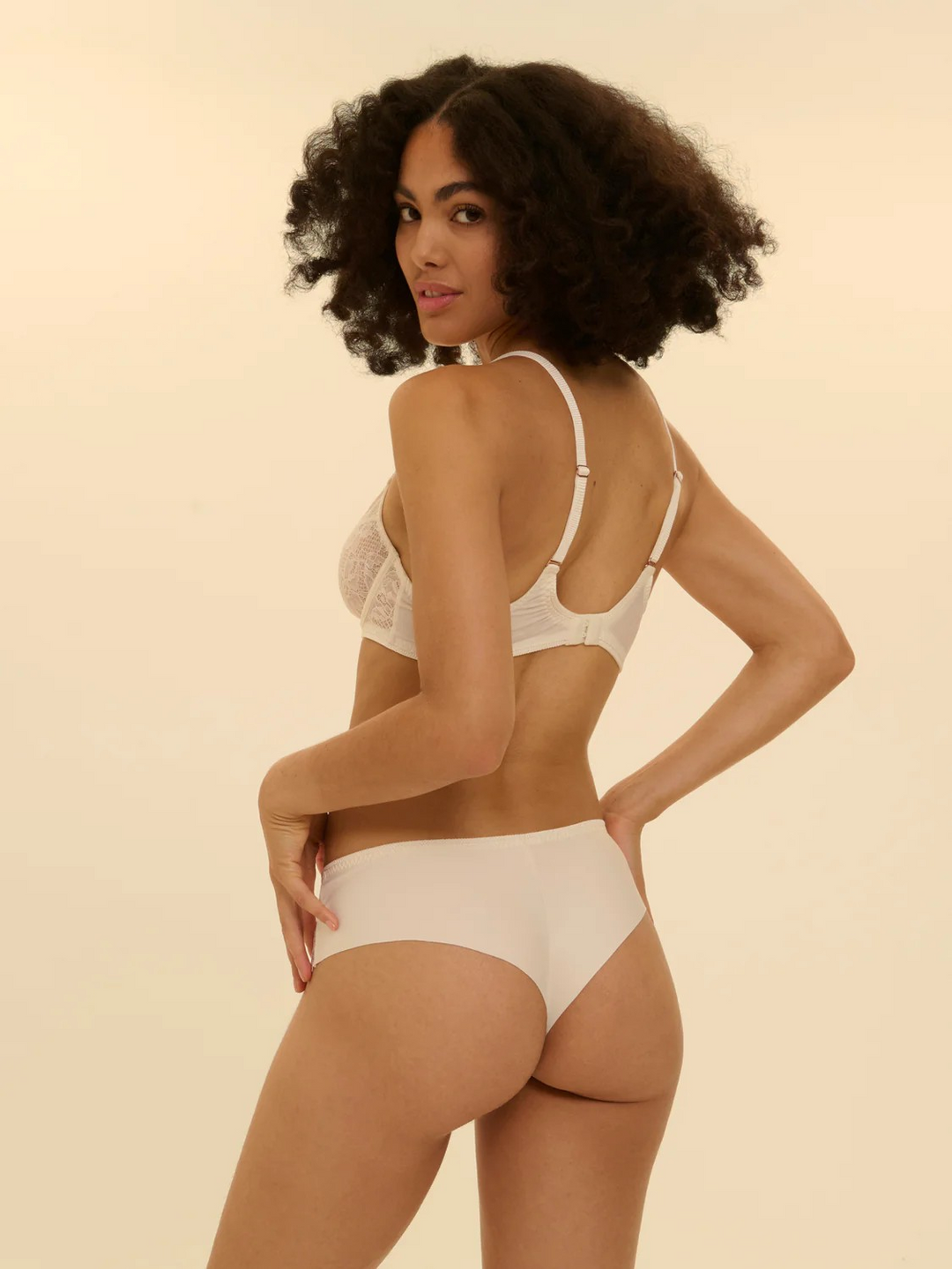 Radieuse Balconette Sheer Plunge | Naturel