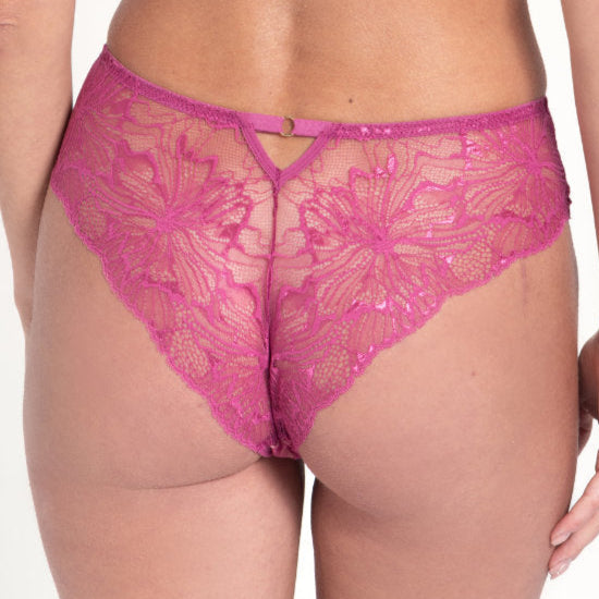 Mila Brazilian | Raspberry