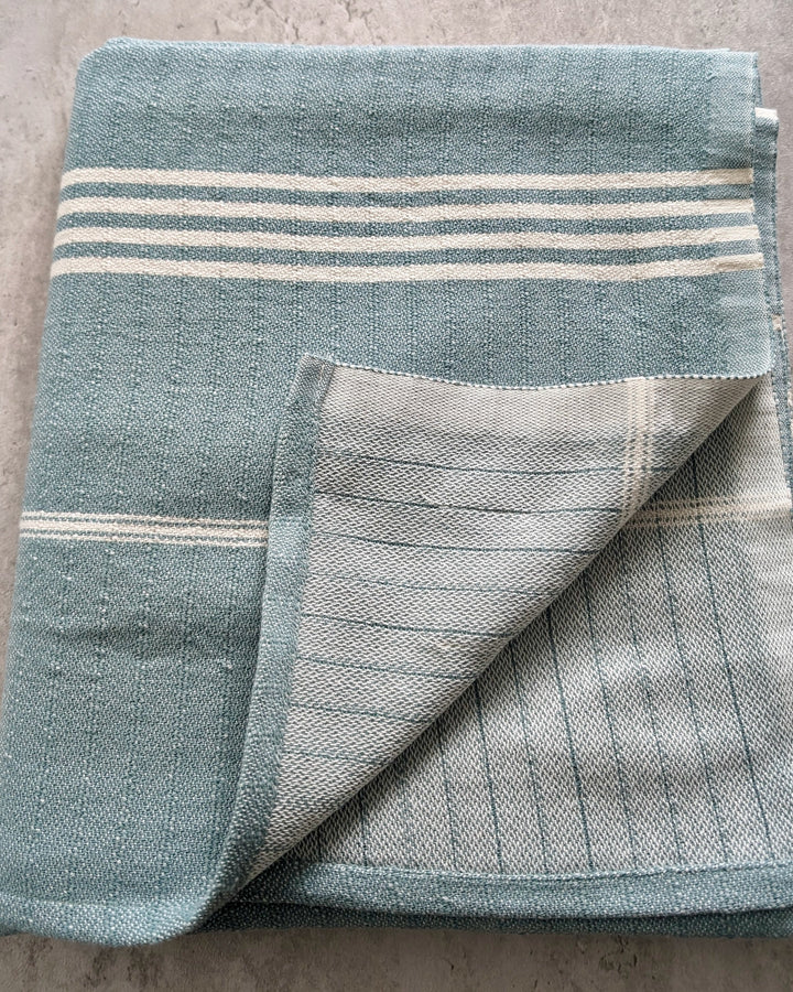 Surfside Towel Collection – Tassel-Free Turkish Cotton Towels, 39”x70”, Sand-Repelling