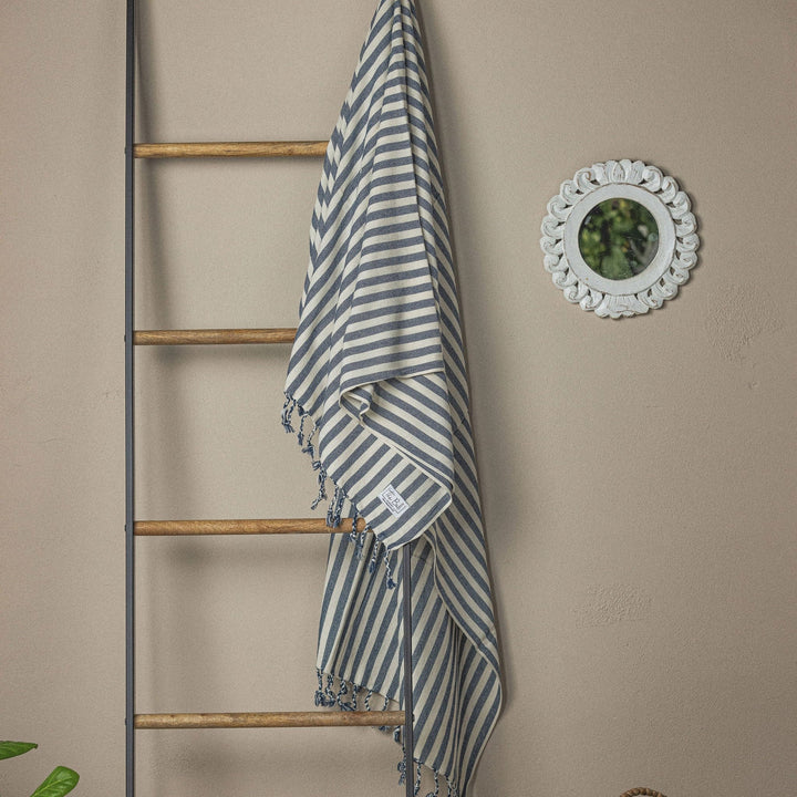 Vertical Stripe | Turkish Towel / Throw