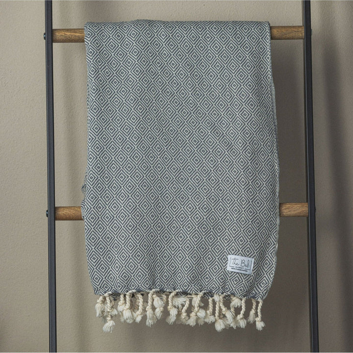 Diamond Design  Bath Towel with Unbleached Tassels