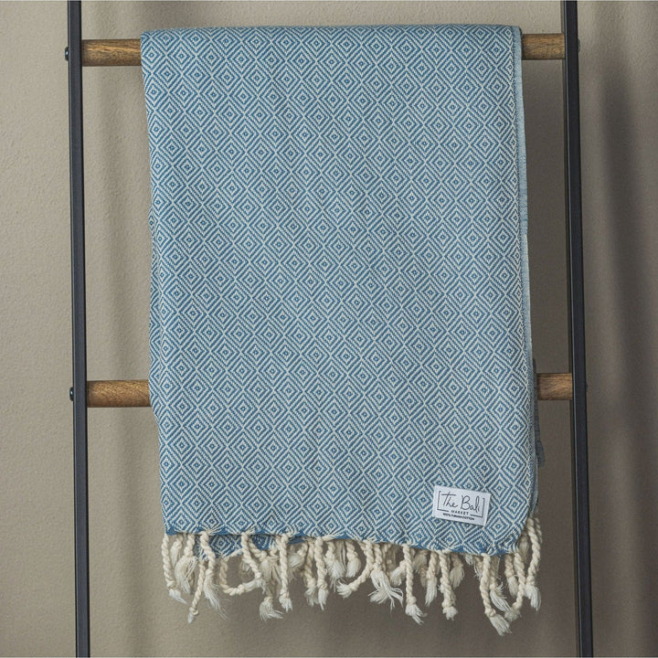 Diamond Design  Bath Towel with Unbleached Tassels