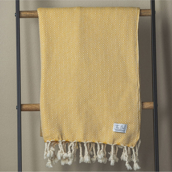 Diamond Design  Bath Towel with Unbleached Tassels