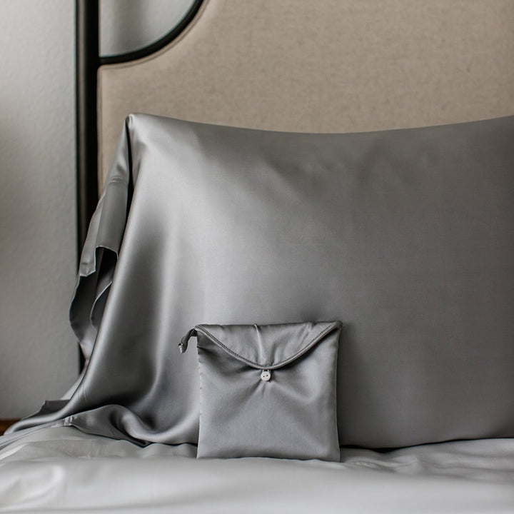 Charmeuse Silk Pillowcase in a Silk Envelope