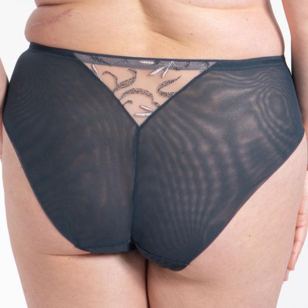 Eliza Brief | Graphite