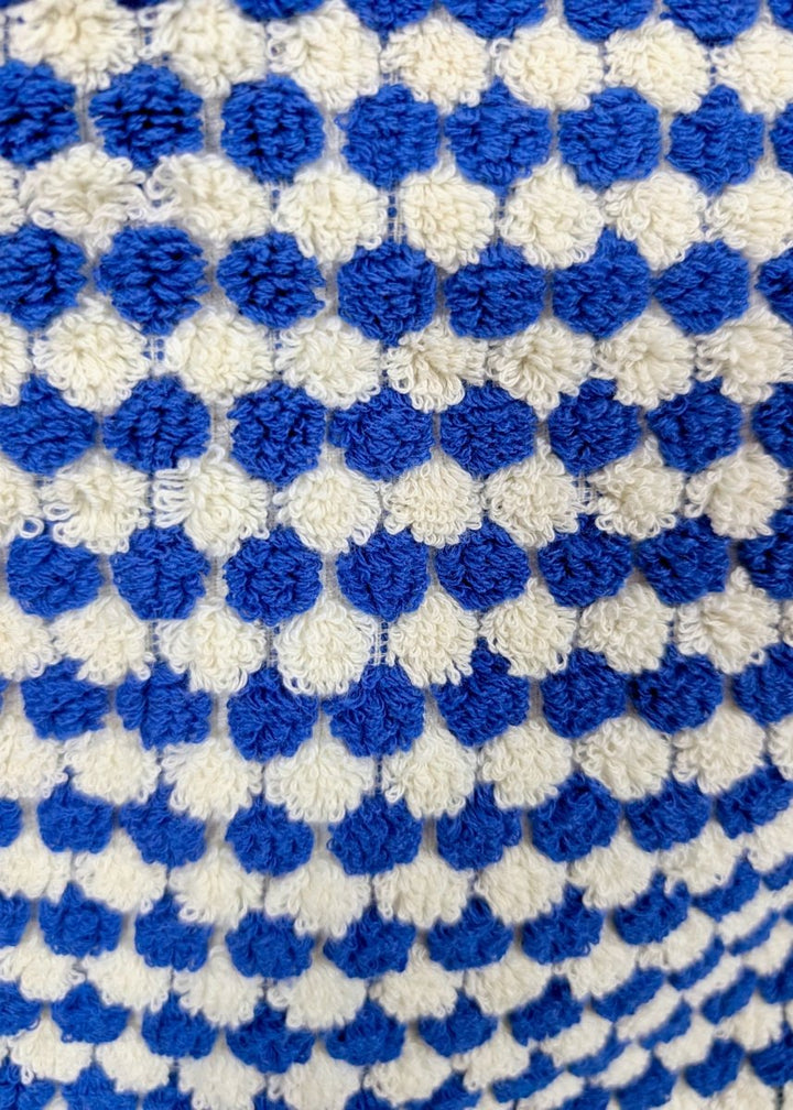 Bloom Collection - Oversized Hand Towel – Plush Turkish Cotton Hand Towel with Raised Pattern (17.5" x 35")