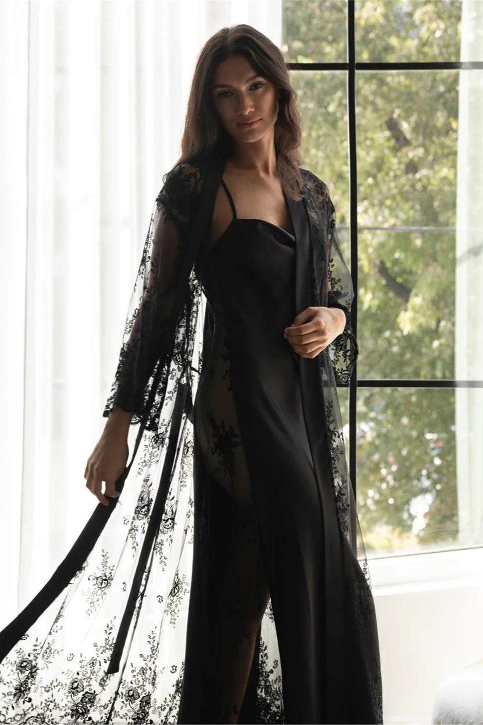 darling long gown black