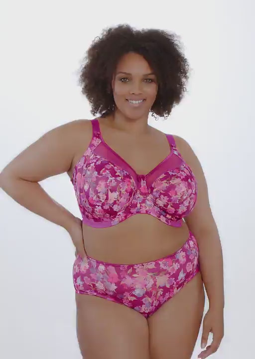 Model moving in plus size bra and panty set