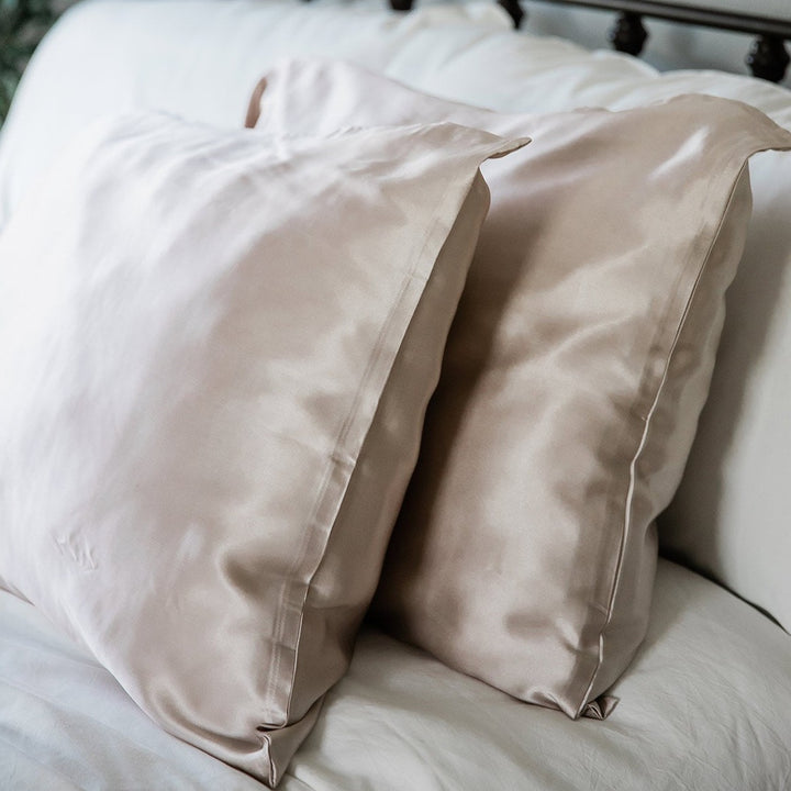 Charmeuse Silk Pillowcase Set