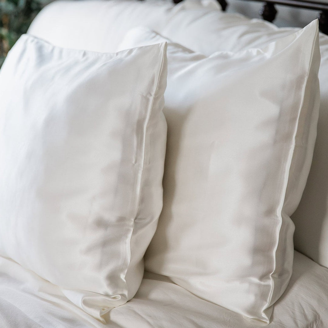 Charmeuse Silk Pillowcase Set