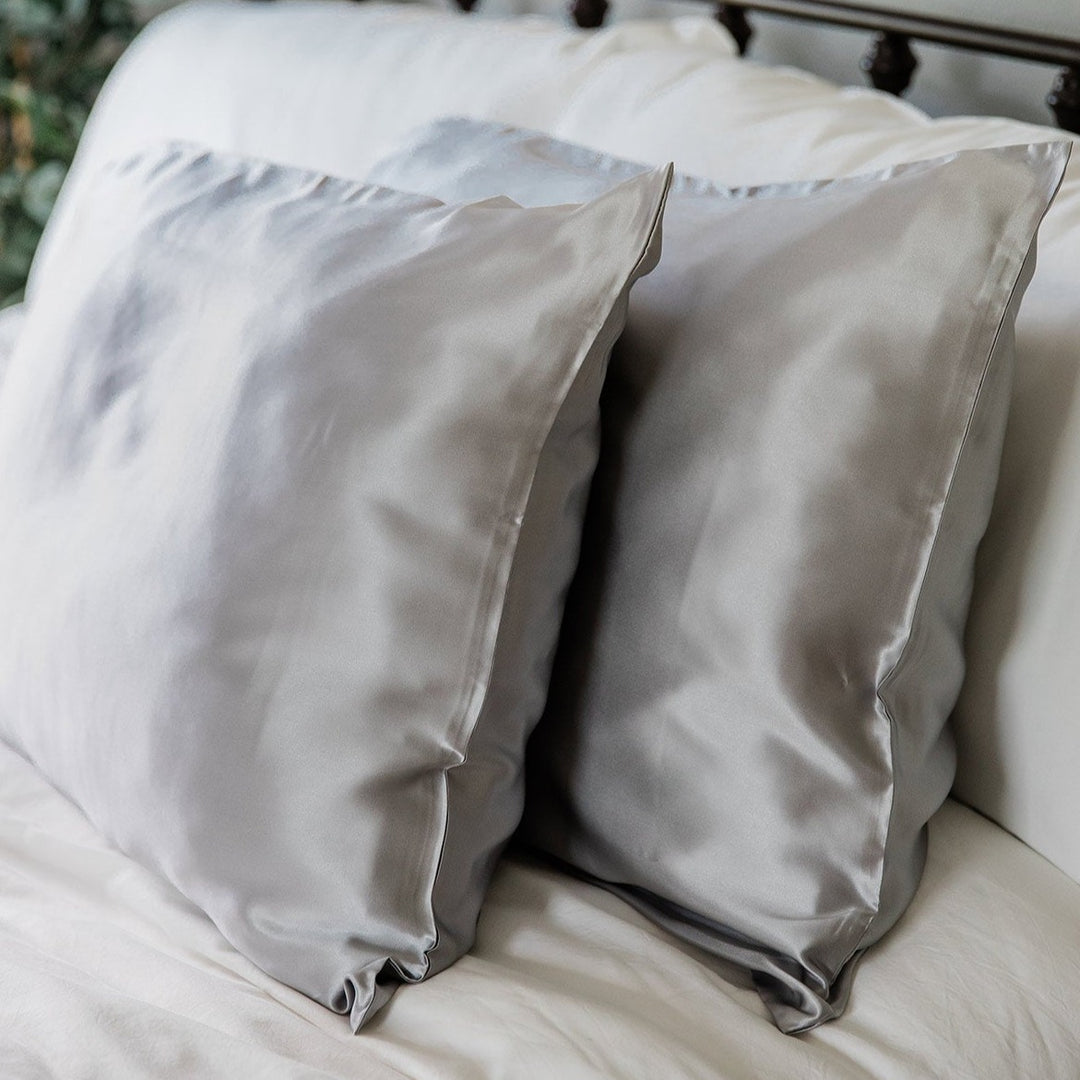 Charmeuse Silk Pillowcase Set