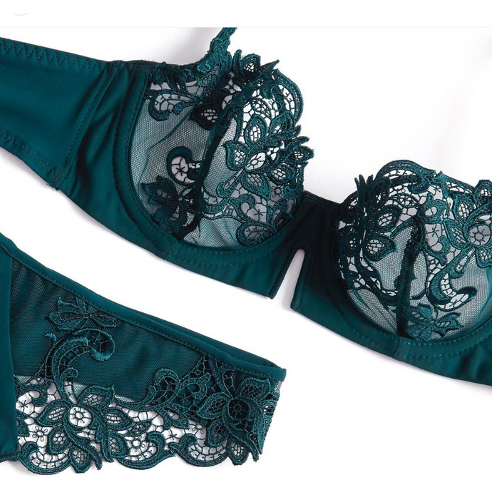 Emerald green french lingerie set Simone Perele demi