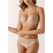 Load image into Gallery viewer, Verity Smoothing Full Bust T-shirt Bra
